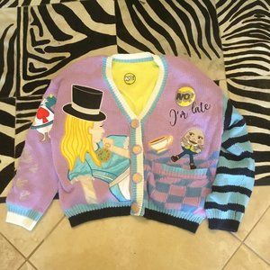 No!  Jeans X  Alice in wonderland sweater XL New oversized